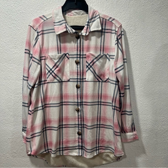 Pink and White Plaid Button-Up Shirt‎ - Picture 3 of 16